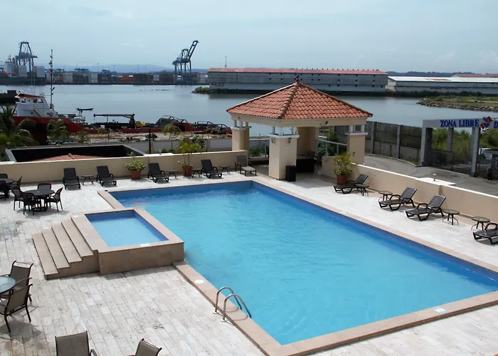 Radisson Colon 2000 Hotel & Casino At Cruise Port & Duty Free Mall